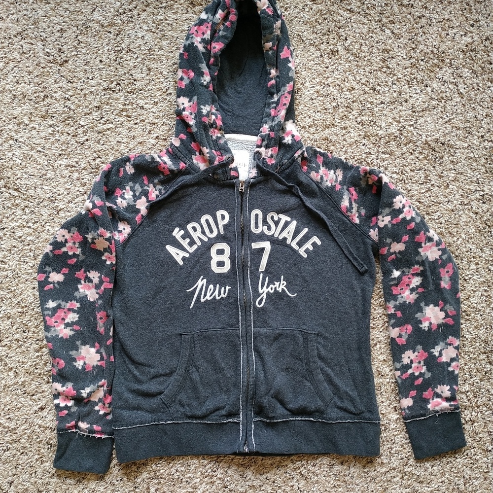 Aeropostale zip up hoodie